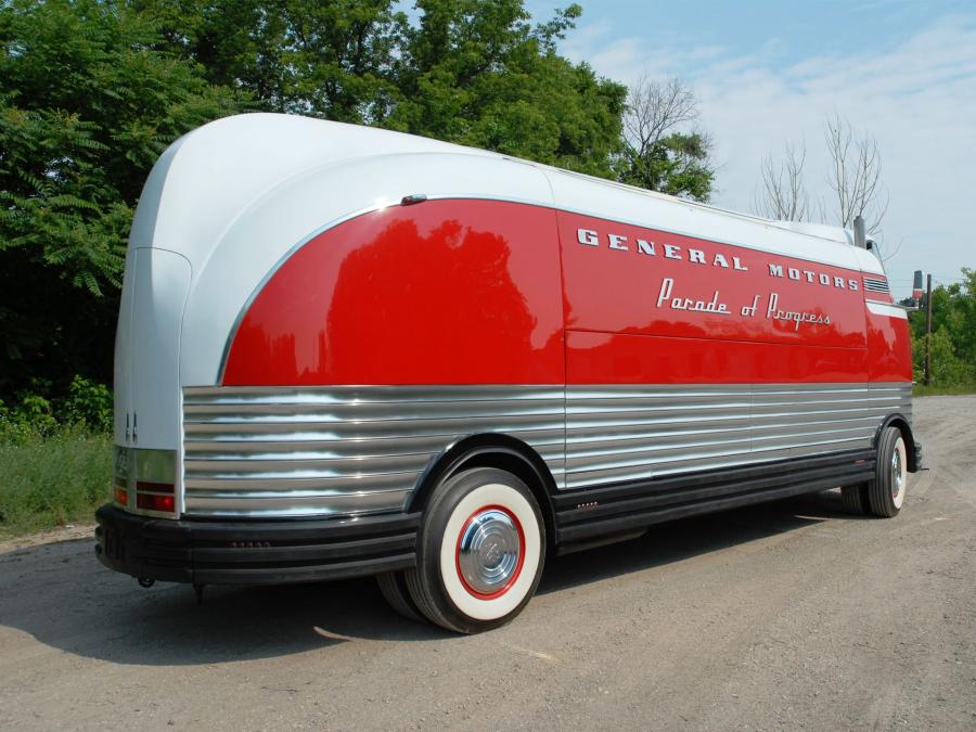  GM Futurliner 1940 года  (фото 5 из 66)